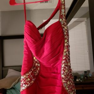 Stunning red Prom dress